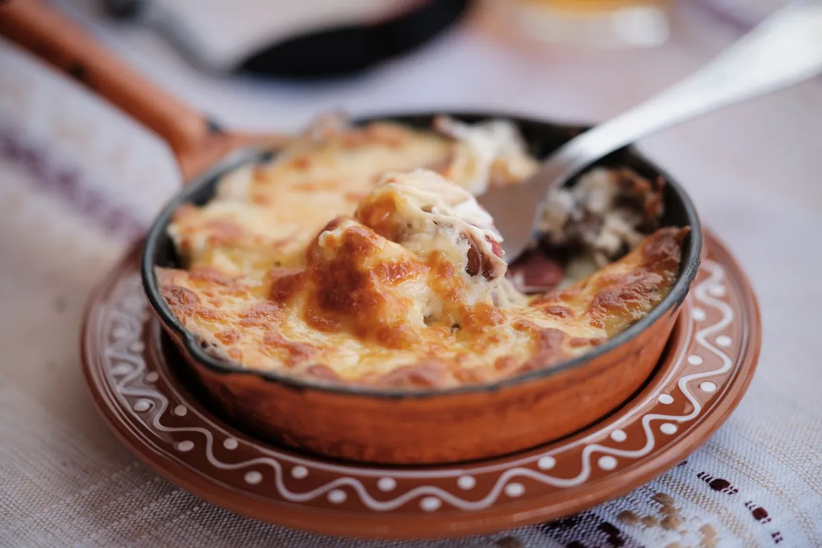 Ham and Cheese Breakfast Casserole for Holiday Mornings